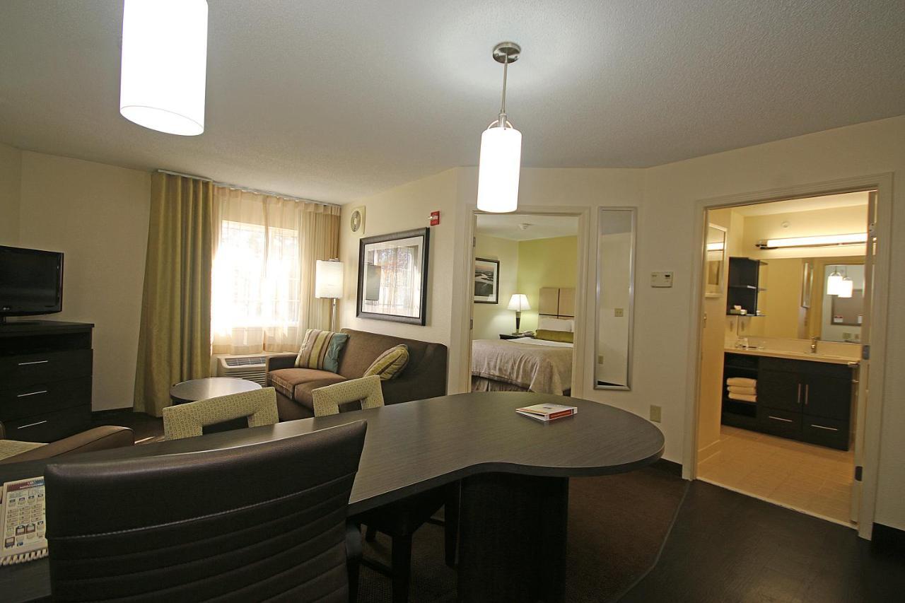 Candlewood Suites Newport News-Yorktown By Ihg Extérieur photo